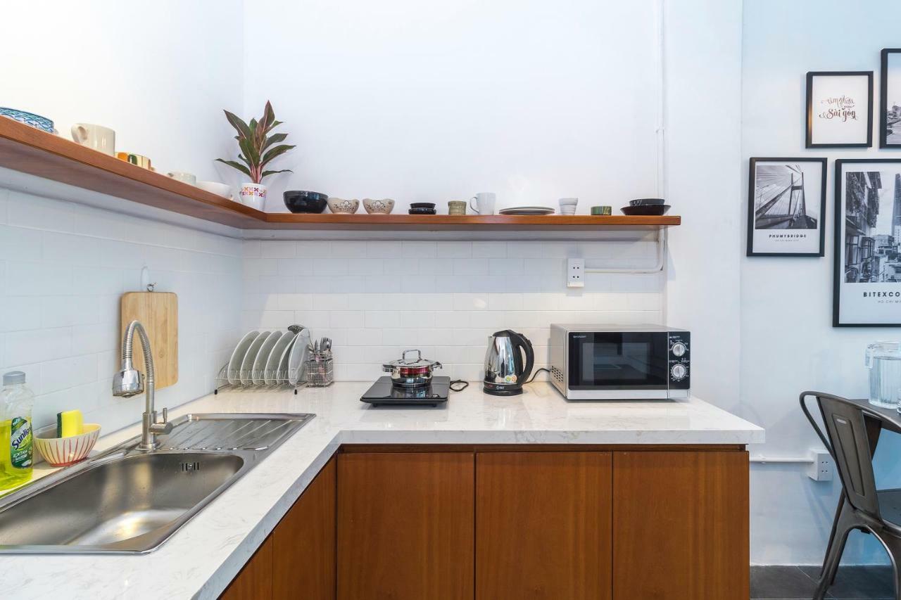 The Wooden Apartments - In The Heart Of Ben Thanh 호치민 객실 사진